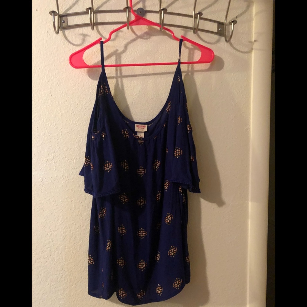 Mossimo tank with off the shoulder bell sleeves